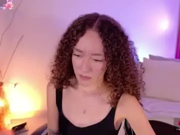 Adult Video Chat with chloemoreti - Chaturbate