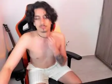 Free Live Porn with alexfloreszzz - Chaturbate