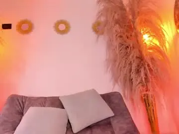 Sex Cam with spicywhite_ - Chaturbate