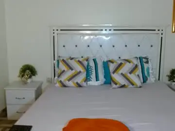 Live Sex with thickebonie - Chaturbate