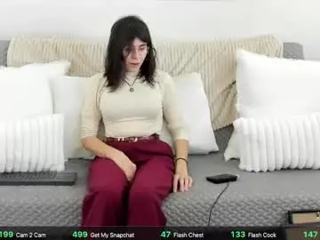 Adult Webcam with itschloelaurent - Chaturbate