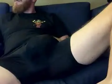 Live Sex with padded_ginger_beard - Chaturbate