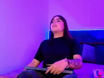 Live Sex with pao_foxxie - Chaturbate