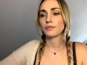 Free Live Porn with scarlettxblonde - Chaturbate