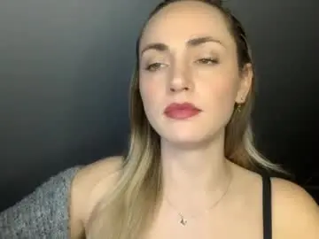 Live Sex with scarlettxblonde - Chaturbate