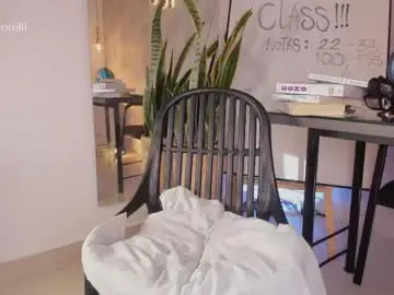 Live Sex Cam with nicolemorelli2 - Chaturbate