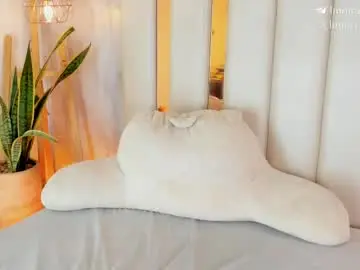Live Porn with nicolemorelli2 - Chaturbate