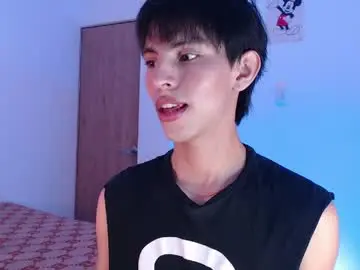 Adult Webcam with andrew_courtz - Chaturbate