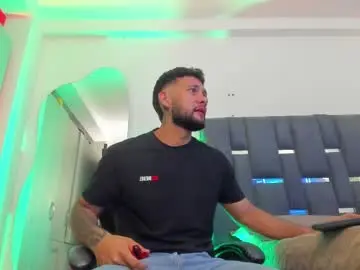 Best Webcam with noah_corvelle - Chaturbate