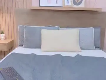Free Live Porn with cielo_rivera - Chaturbate
