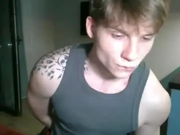 Sex Cam with knotsiemens - Chaturbate