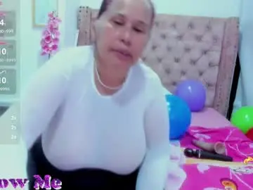 Best live sex cam show with girl_amada - Chaturbate