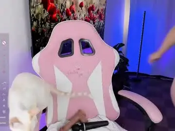 Watch Live Sex Cams with kendallwettt - Chaturbate