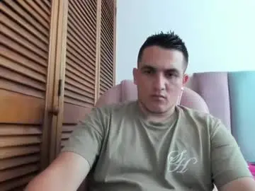 Sex Cam with alphadesire69 - Chaturbate