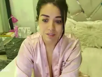 Sex Cam with carolinafox_ - Chaturbate