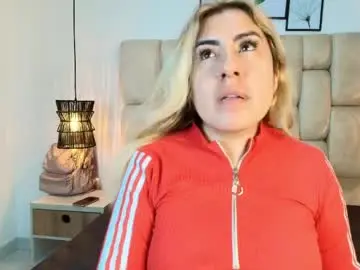 Sex Cam with sarablonde_t - Chaturbate