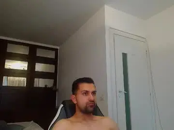 Nude Webcam with brycereign - Chaturbate
