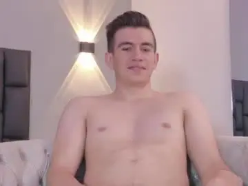 Adult Video Chat with mikaelslow - Chaturbate