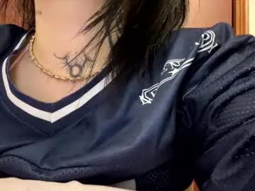 Private Sex Chat with queenlamia - Chaturbate