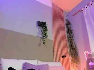 Sex Cam with centaurigirls - Chaturbate