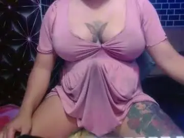 Live Sex Cam with 11inchmonstercock4u - Chaturbate