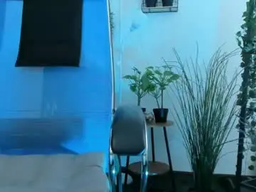 Adult Webcams with elainebeness - Chaturbate