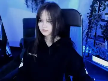 Adult Webcams with elainebeness - Chaturbate