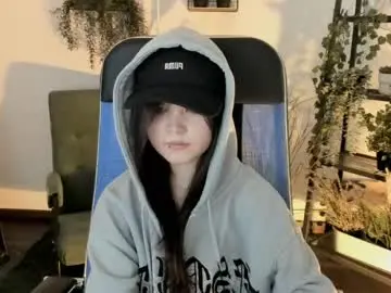 Free Live Porn with elainebeness - Chaturbate