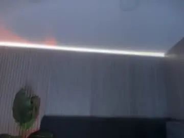 Best live sex cam show with emelie_89 - Chaturbate