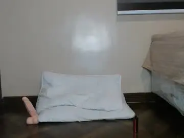 Live Sex with shyeve2004 - Chaturbate