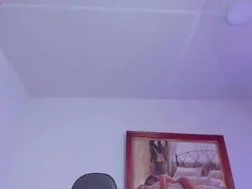 Sex Cam with roy__constance - Chaturbate