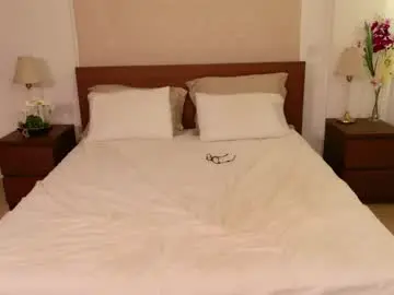 Free Live Porn with aussieblondemilf - Chaturbate