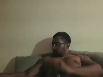 Sex Cam with chennaibull1011 - Chaturbate