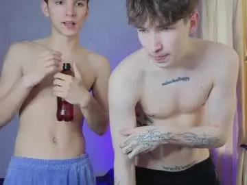 Live Sex with drinklinov - Chaturbate