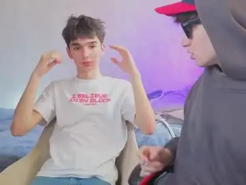 Sex Cam with drinklinov - Chaturbate