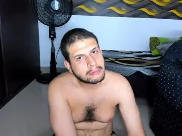 Best live sex cam show with chilly_willyx - Chaturbate