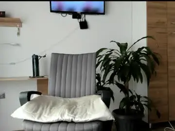 Private Sex Chat with manucute_23_ - Chaturbate