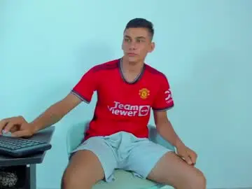 Free Porn Cam with max_wild01 - Chaturbate