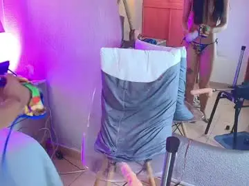 Watch Live Sex Cams with emily_carter2 - Chaturbate