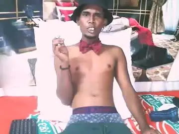 Live Sex with indianthuggin - Chaturbate