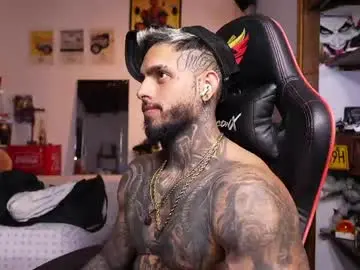 Adult Webcam with logan_hugh8 - Chaturbate