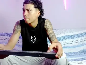 Sex Chat with br4ndon_cooper - Chaturbate
