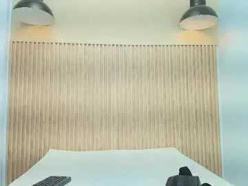 Adult Webcam with brandon_mercuri - Chaturbate