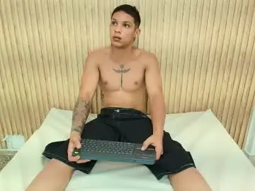 Watch Live Sex Cams with brandon_mercuri - Chaturbate