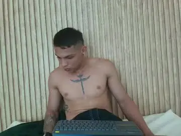 Watch Live Sex Cams with brandon_mercuri - Chaturbate