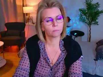 Sex Cam with annielight - Chaturbate