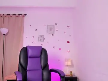 Best live sex cam show with liaamoretzz - Chaturbate