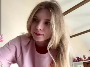Live Sex with chloe_show - Chaturbate