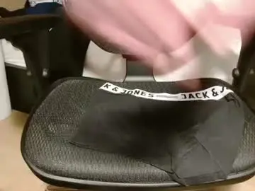 Free Live Porn with mrdick_92 - Chaturbate