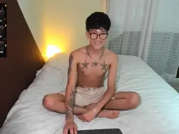 Adult Webcams with guy_veryhot1 - Chaturbate